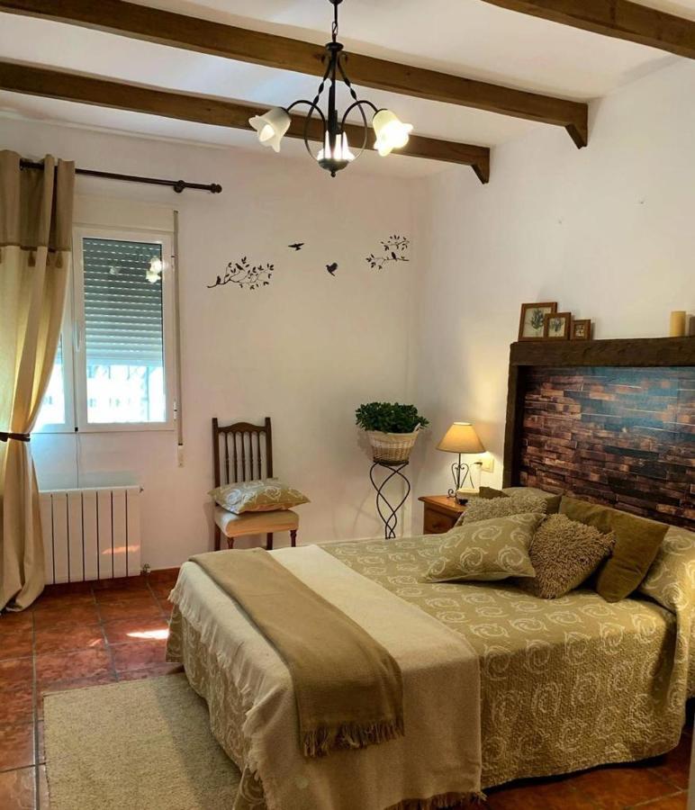 Torcales Del Lobo Apartamentos Rurales Pozo Alcon Luaran gambar